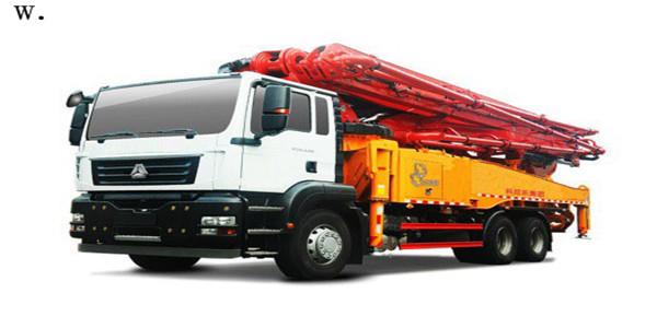 關(guān)于小型混泥土泵車泵送量調(diào)節(jié)的那些事，你值得了解