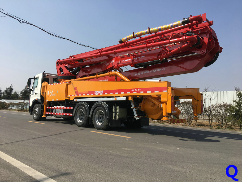 小型混凝土泵車，混凝土泵車、科尼樂、小型泵車、天泵