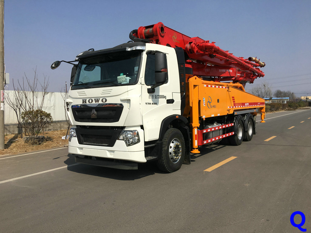 小型混凝土泵車，科尼樂天泵，小型泵車，混凝土泵車，泵車圖片