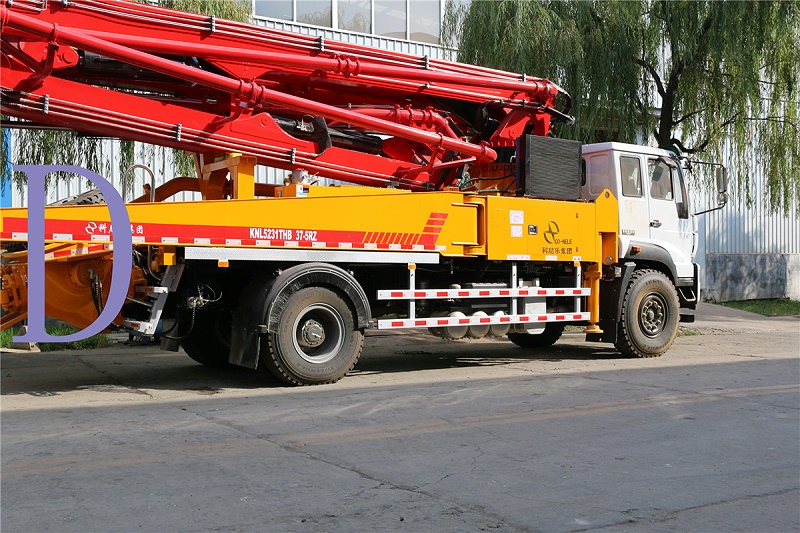 青島混凝土泵車價(jià)格 (12)