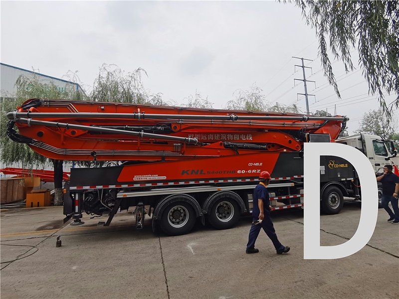 青島混凝土泵車價(jià)格 (1)