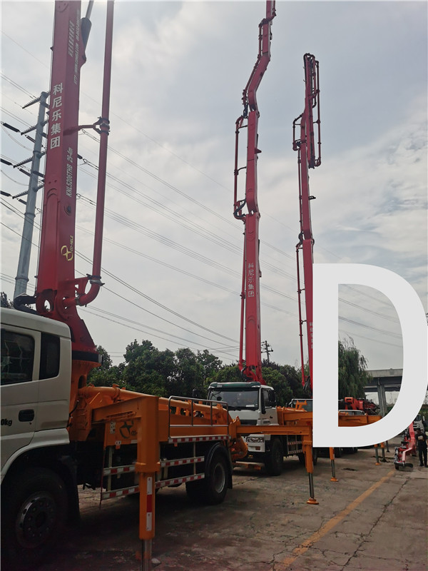 青島混凝土泵車價(jià)格 (18)