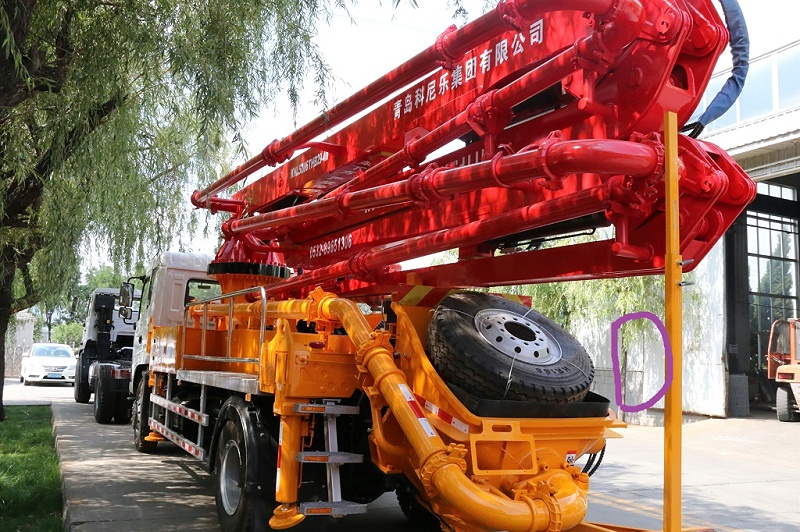 青島小型混凝土泵車價(jià)格