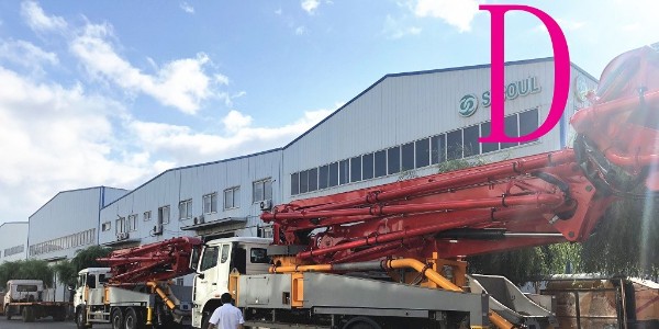 如何挑選一臺合適的小型混凝土泵車？