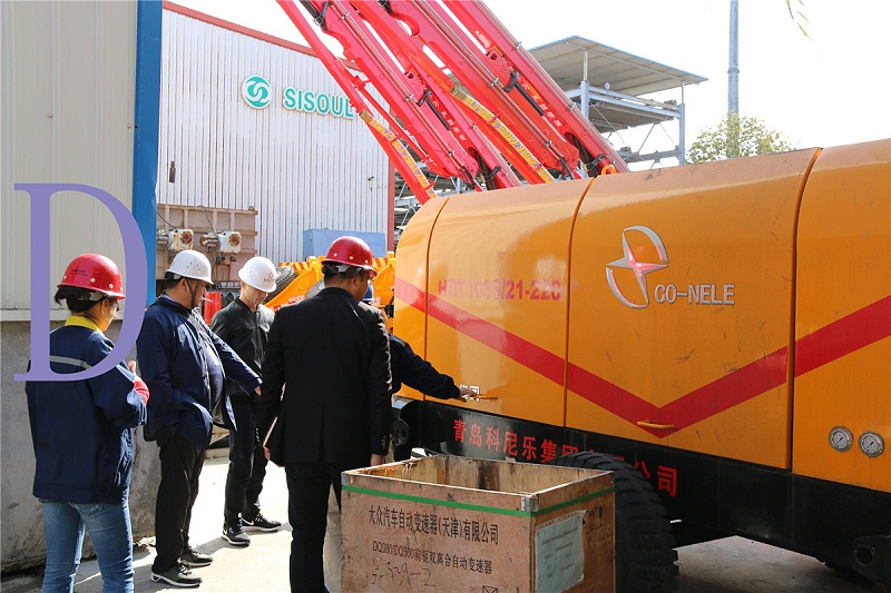 青島混凝土泵車(chē)價(jià)格 (1)