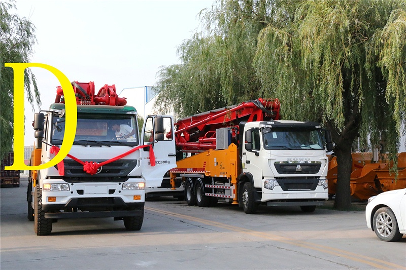青島混凝土泵車價(jià)格 (5)