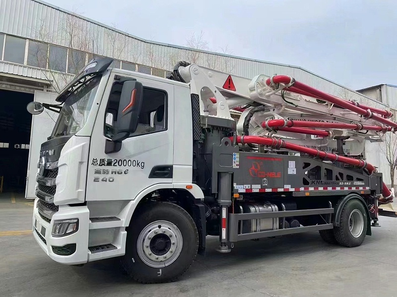 32米泵車