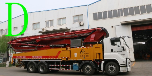 混凝土泵車發動機工作裝置